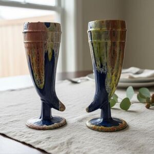 No-brand Yellow and Purple Dinnerware